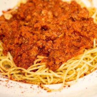 Spaghetti con bolognesa